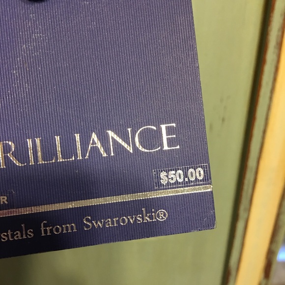 🦄🦄Swarovski Crystals necklace nwt gorgeous - Picture 3 of 6